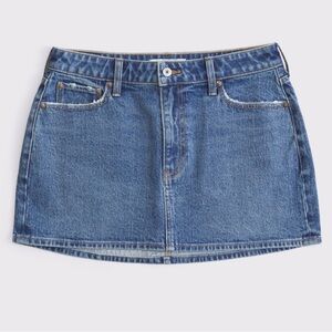 Abercrombie & Fitch Mid Rise Curve Love Denim Mini Skirt